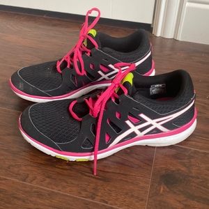 ASICS Training shoes size 9